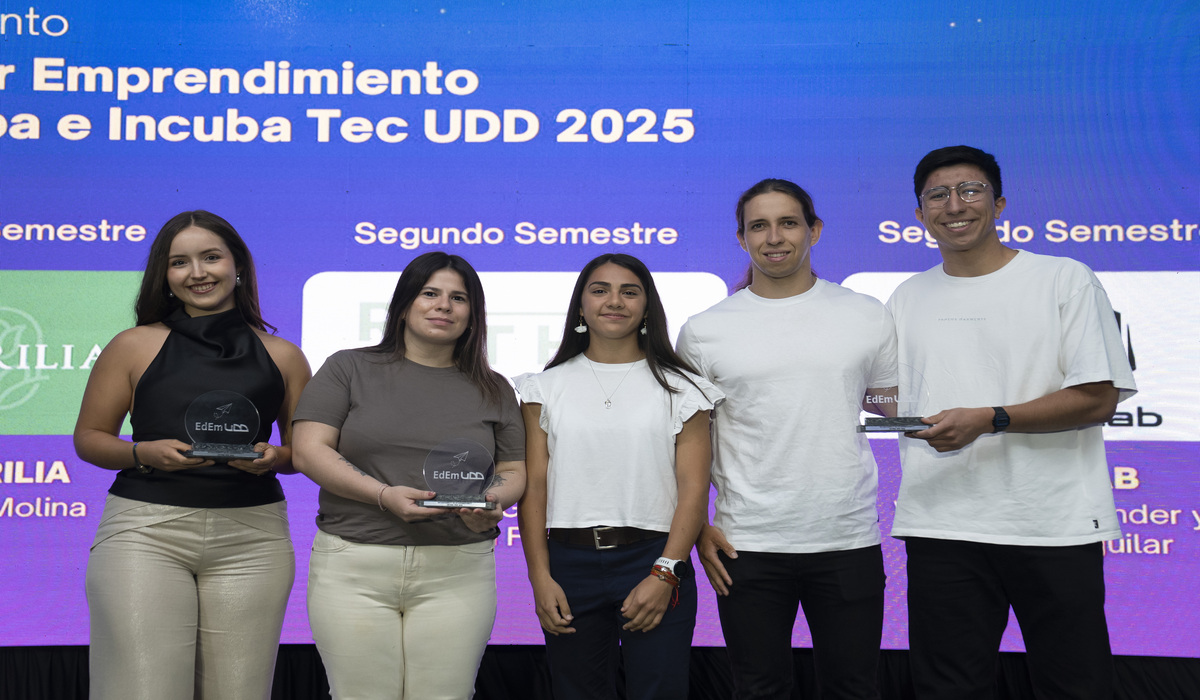 Ceremonia EdEm UDD 2025 en Concepción reconoció a los protagonistas del ecosistema emprendedor